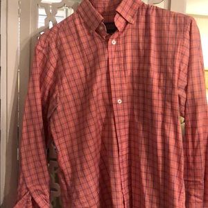 Men’s vinyard vines button down